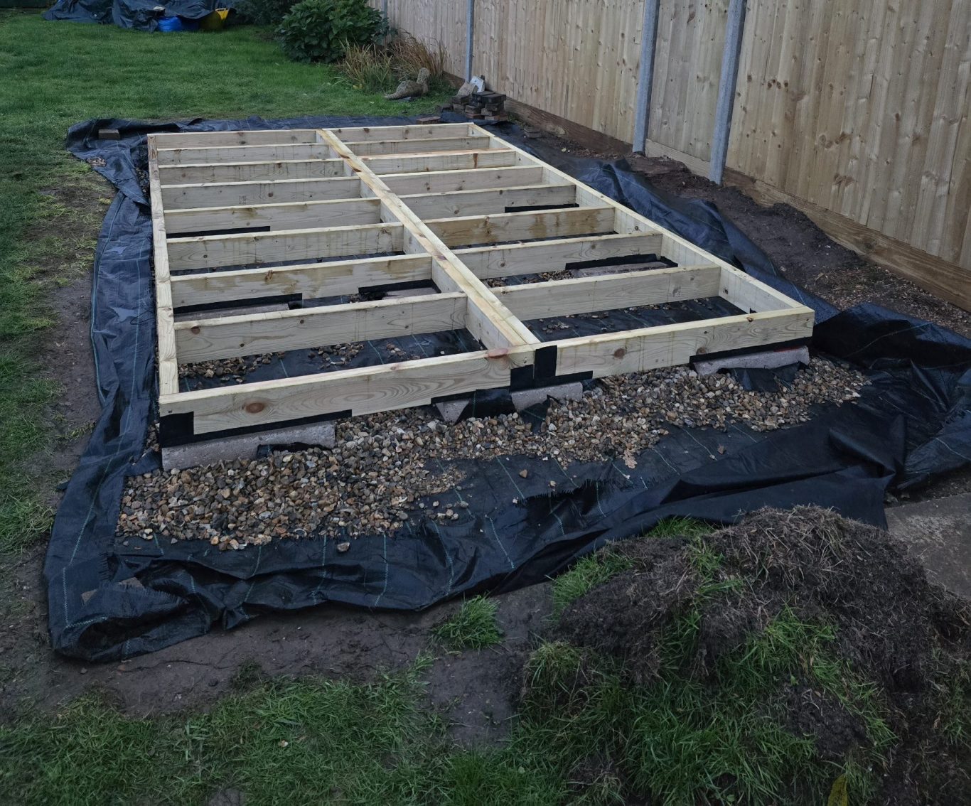 Floor deck