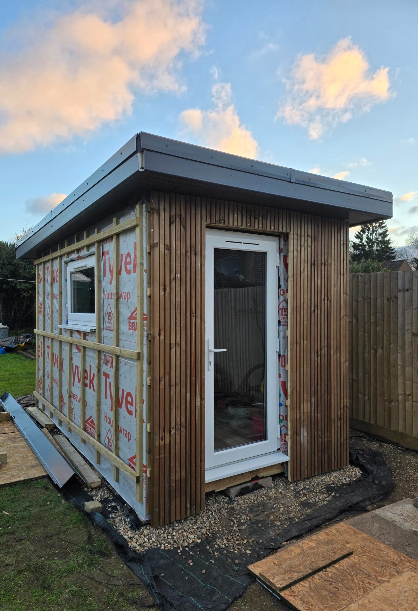 Front wall cladding