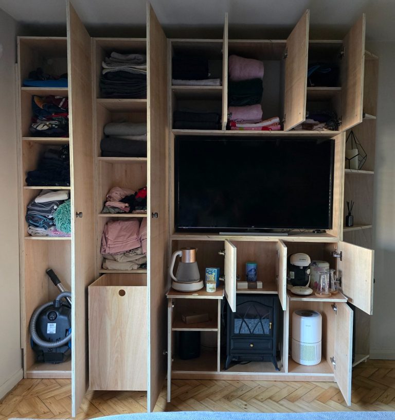 Bespoke Bedroom Storage Internal